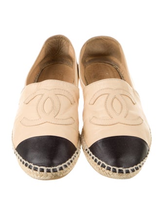 Chanel Interlocking CC Logo Leather Espadrilles