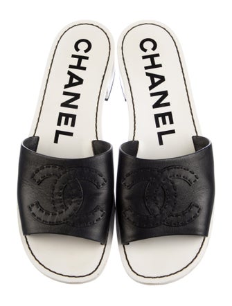 Chanel 2022 Interlocking CC Logo Slides