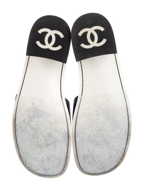Chanel 2022 Interlocking CC Logo Slides