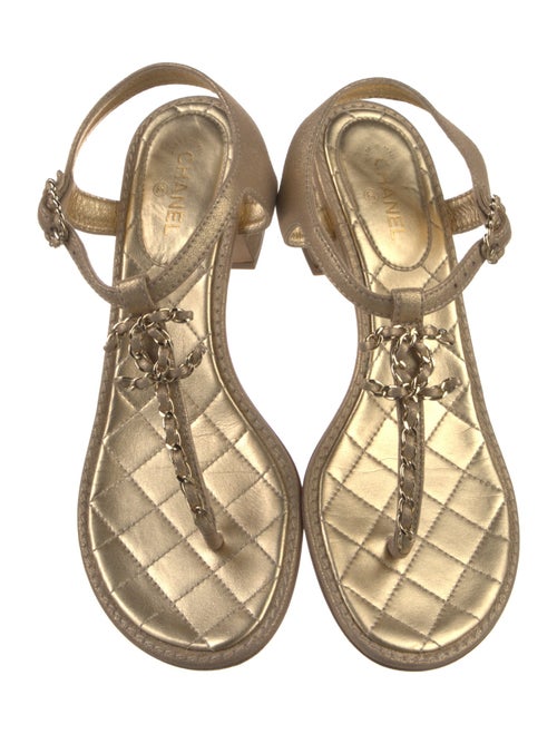 Chanel 2018 Interlocking CC Logo Slingback Sandals