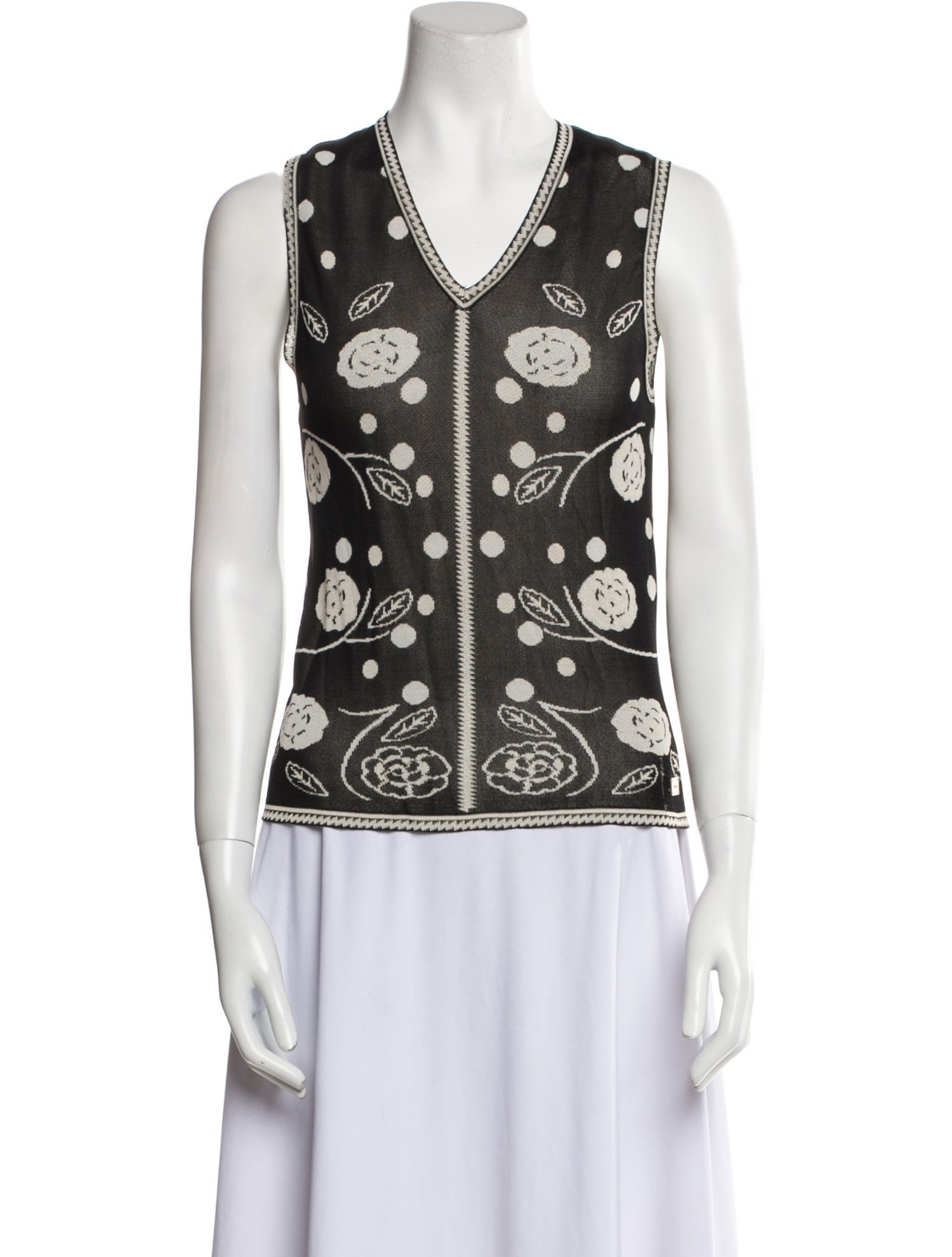 Chanel Vintage 2002 Sweater