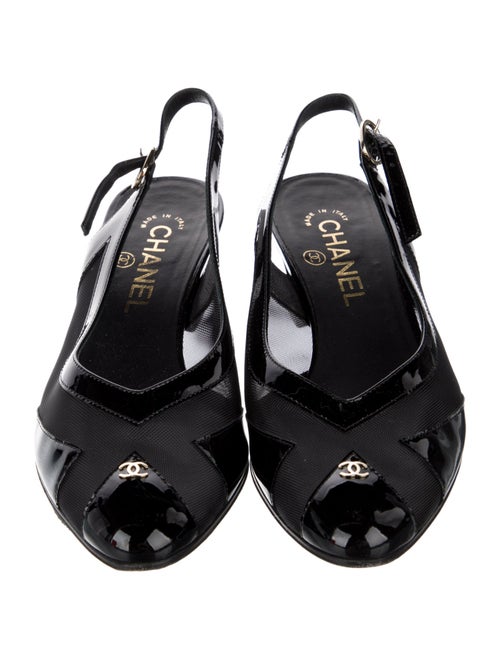 Chanel Interlocking CC Logo Patent Leather Slingback Flats