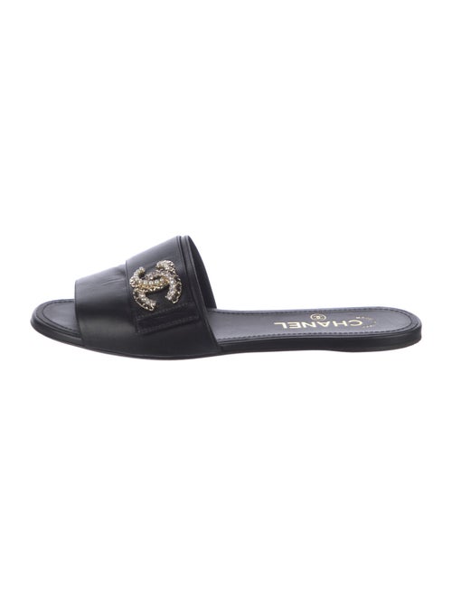 Chanel Interlocking CC Logo Leather Slides