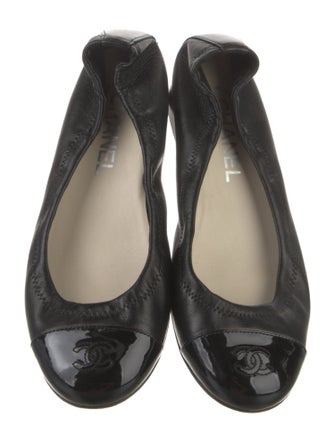 Chanel 2015 Interlocking CC Logo Ballet Flats