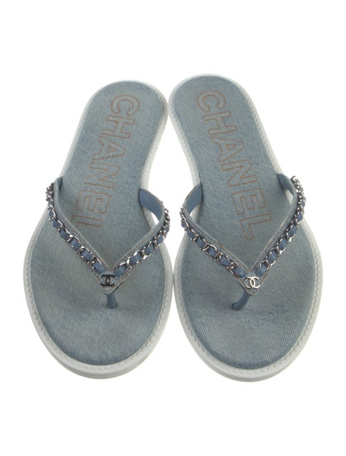 Chanel 2020 Interlocking CC Logo Flip Flops