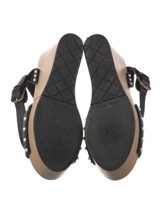 Chanel 2016 Interlocking CC Logo Espadrilles