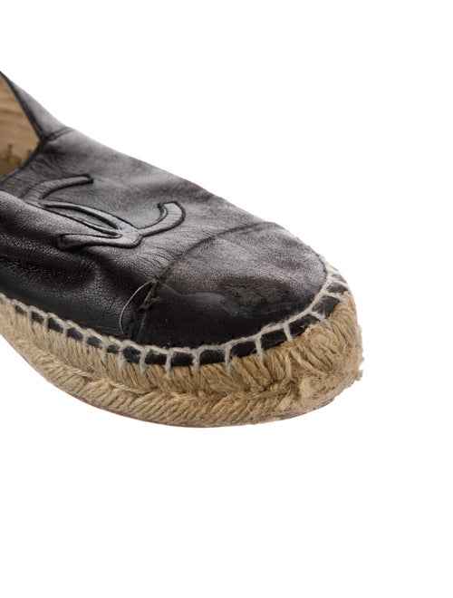Chanel Interlocking CC Logo Leather Espadrilles