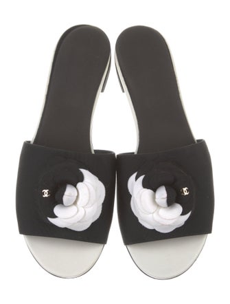 Chanel 2022 Interlocking CC Logo Slides