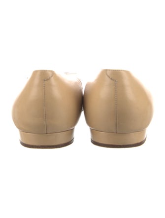 Chanel Interlocking CC Logo Leather Ballet Flats