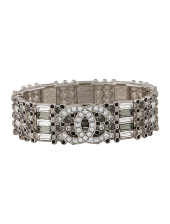 Chanel Strass CC Hinged Bangle