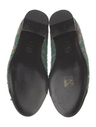 Chanel 2023 Interlocking CC Logo Flats