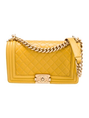 Chanel Shoulder Bags Medium Boy Bag