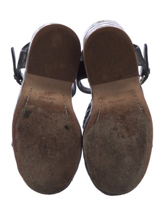 Chanel Interlocking CC Logo Leather Espadrilles