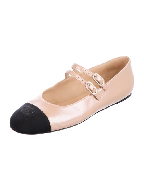 Chanel 2024 Interlocking CC Logo Mary Jane Flats