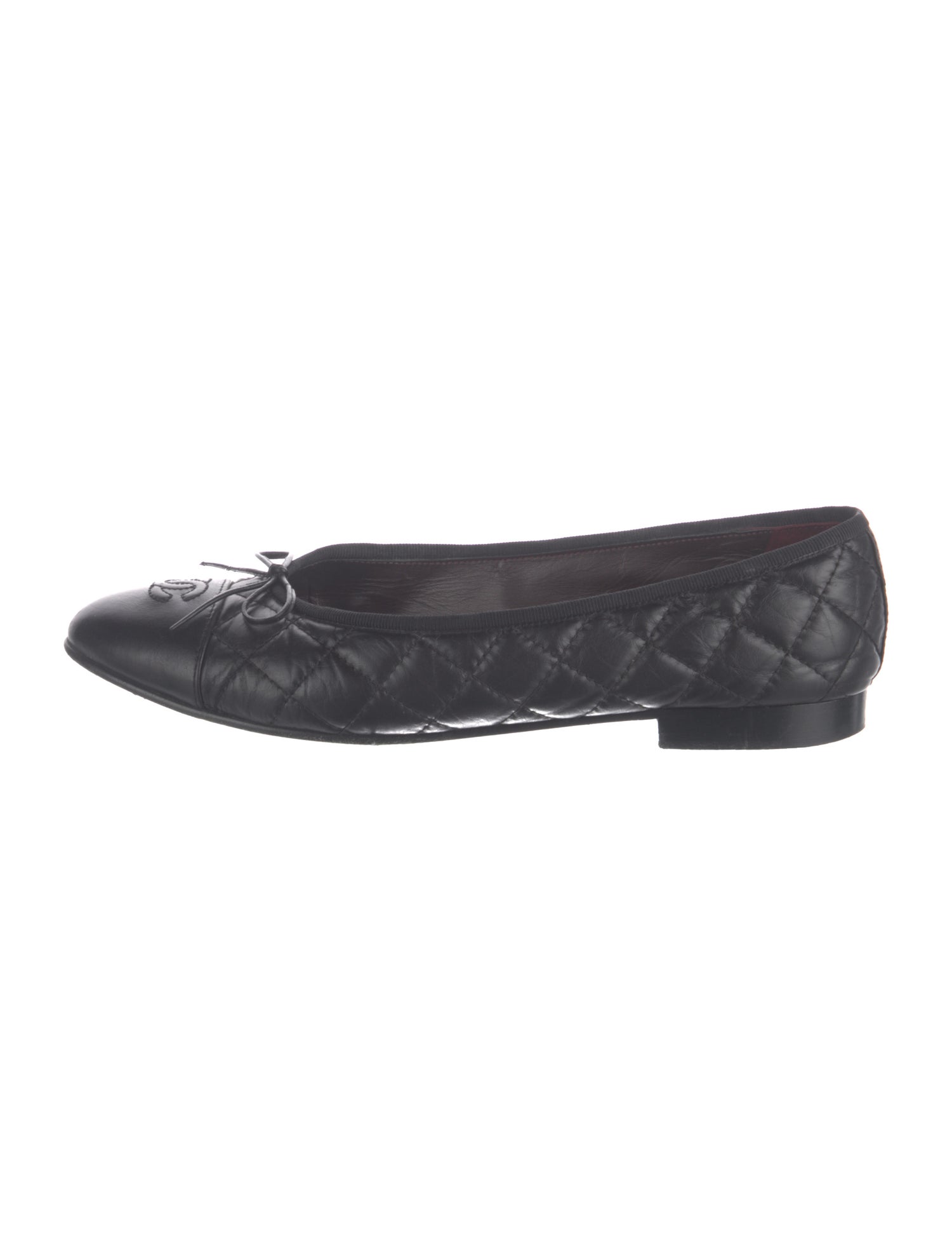 Chanel Interlocking CC Logo Leather Ballet Flats