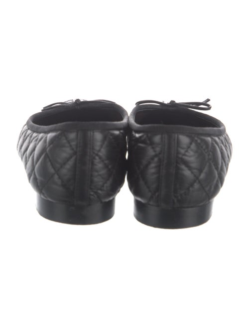 Chanel Interlocking CC Logo Leather Ballet Flats