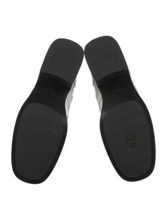 Chanel 2022 Interlocking CC Logo Moto Boots