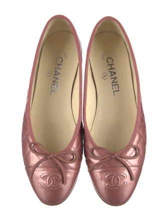 Chanel Interlocking CC Logo Patent Leather Ballet Flats