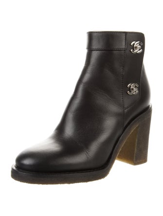 Chanel Interlocking CC Logo Leather Boots