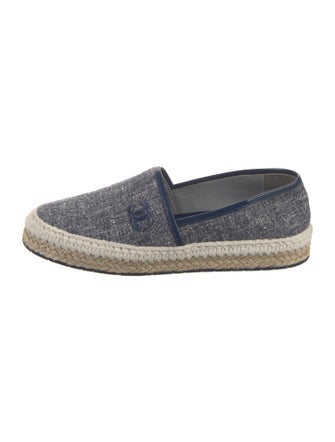 Chanel 2020 Interlocking CC Logo Espadrilles