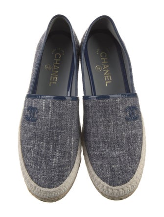 Chanel 2020 Interlocking CC Logo Espadrilles