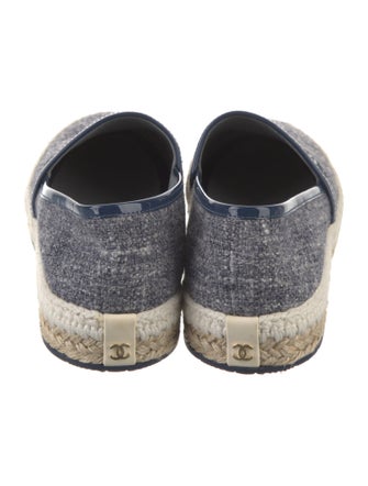 Chanel 2020 Interlocking CC Logo Espadrilles