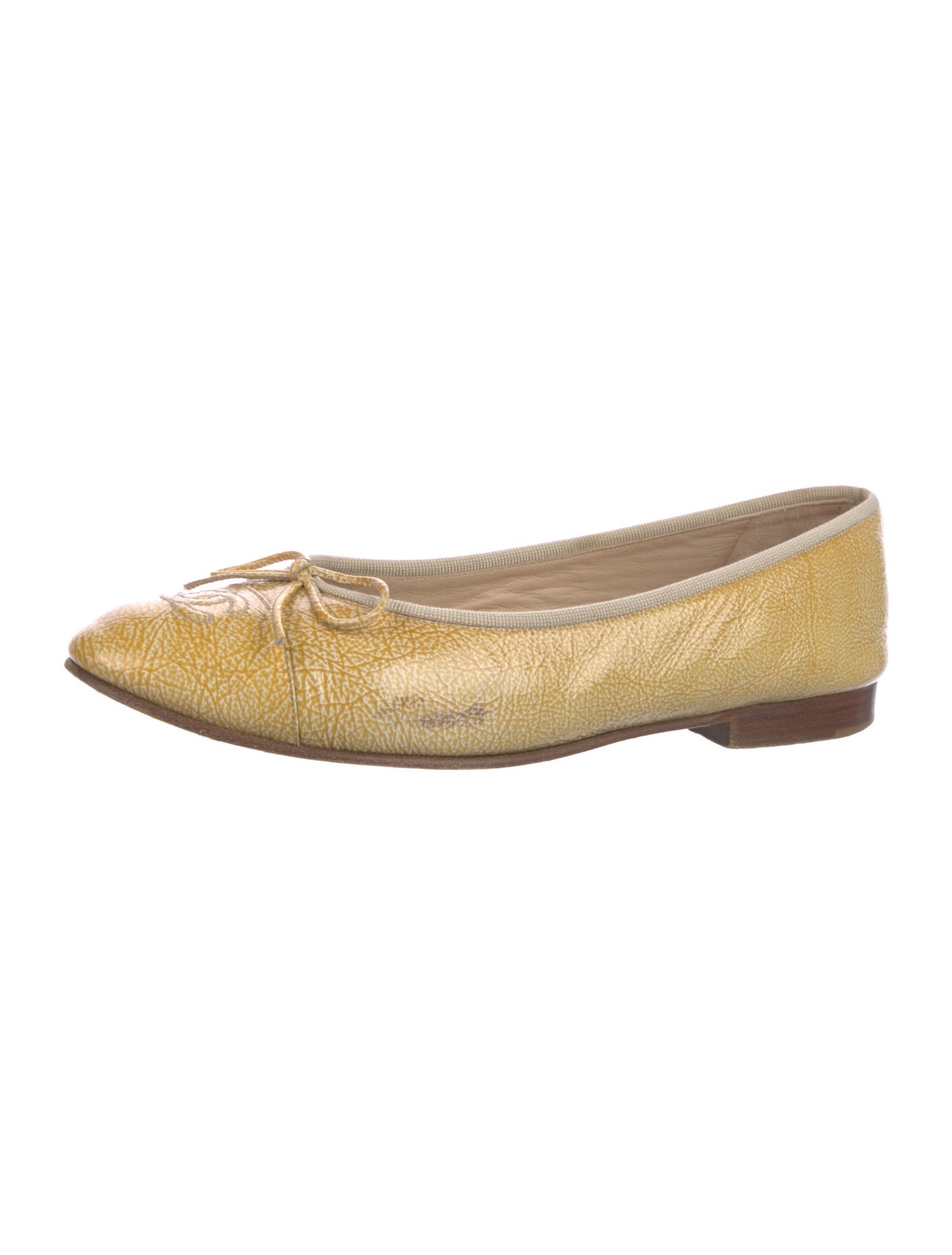 Chanel 2008 Interlocking CC Logo Ballet Flats