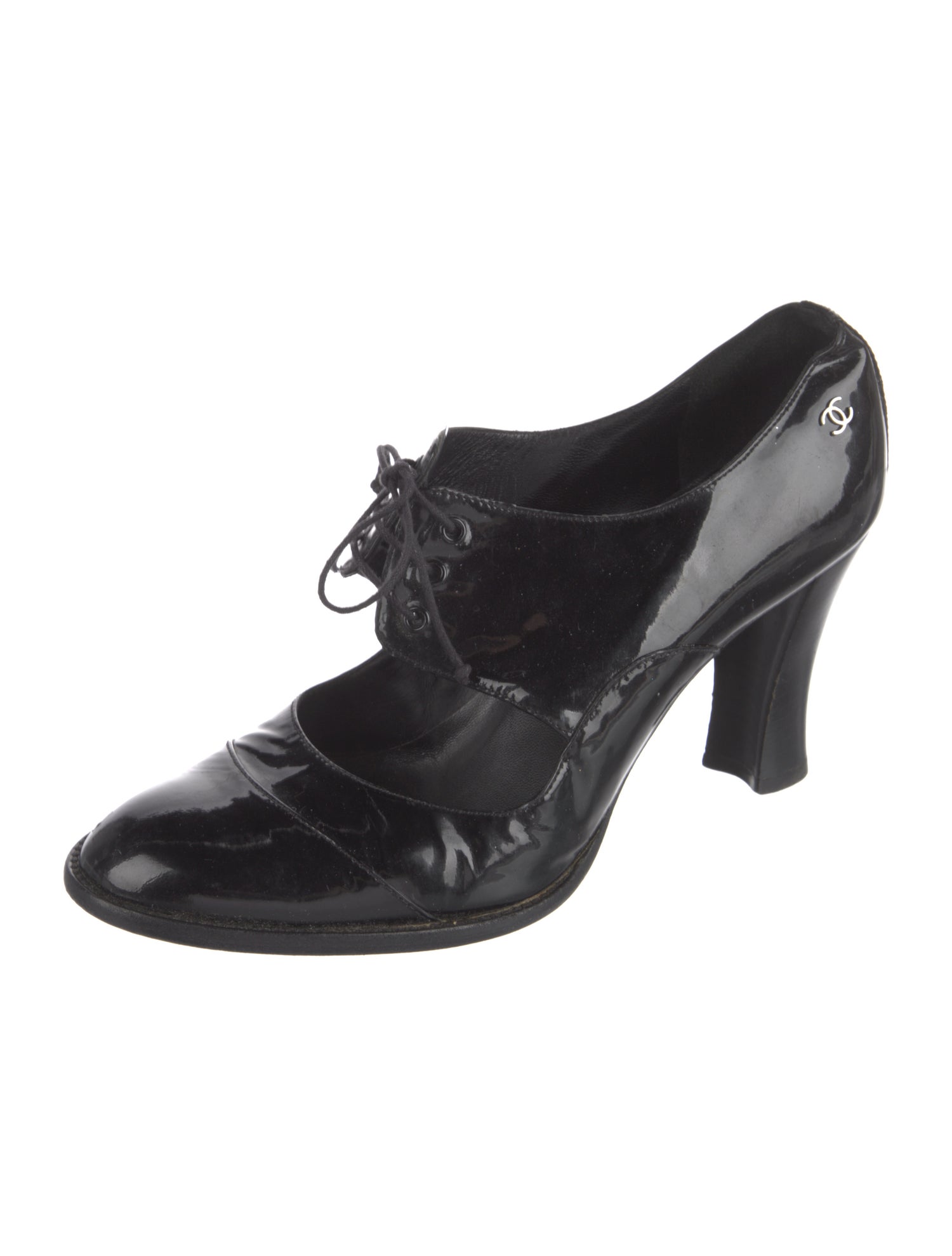 Chanel Vintage Interlocking CC Logo Pumps