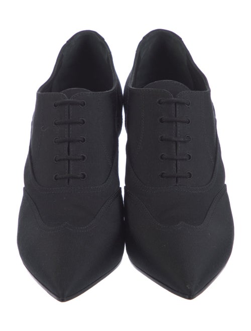 Chanel 2018 Interlocking CC Logo Pumps