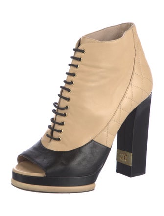 Chanel Interlocking CC Logo Leather Lace-Up Boots