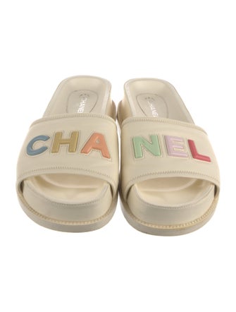 Chanel 2022 Leather Slides