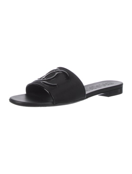 Chanel 2023 Interlocking CC Logo Slides
