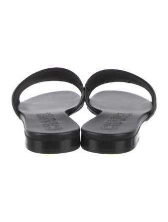 Chanel 2023 Interlocking CC Logo Slides