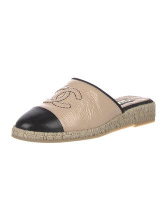 Chanel 2023 Interlocking CC Logo Espadrilles