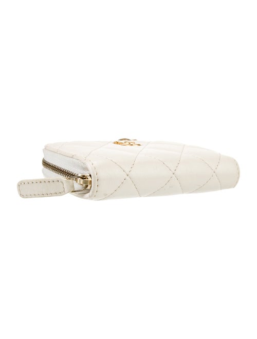 Chanel Mini Pearl Crush Wallet on Chain
