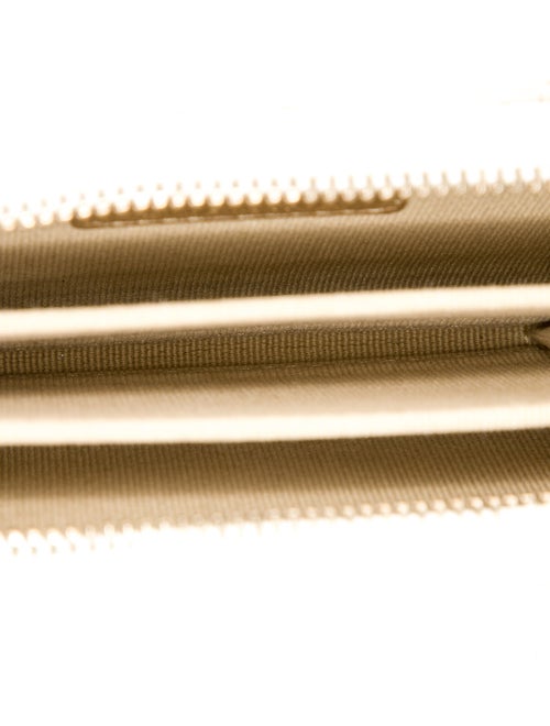 Chanel Mini Pearl Crush Wallet on Chain