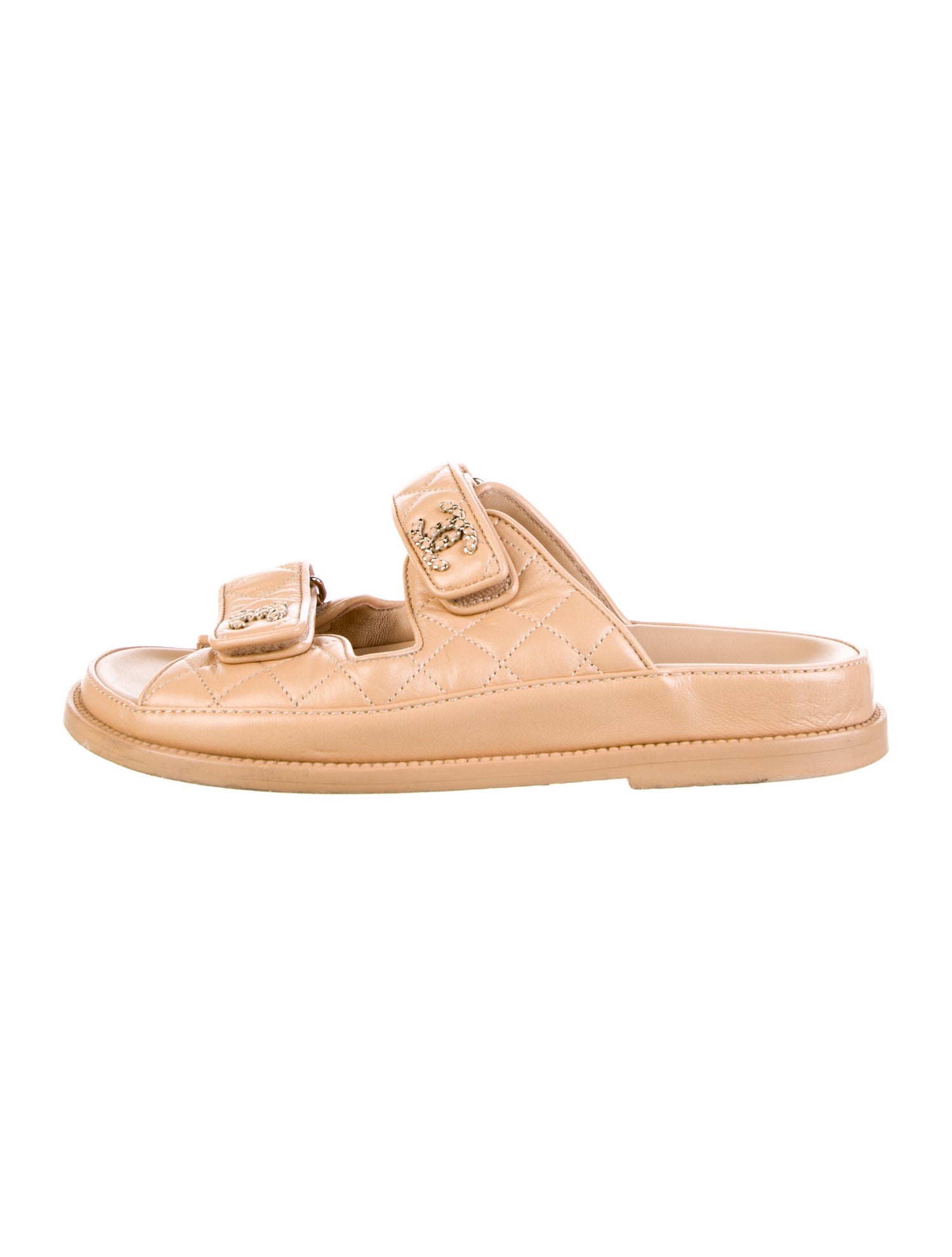 Chanel 2024 Gate No. 5 Slides