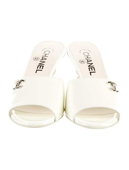 Chanel 2023 Interlocking CC Logo Slides