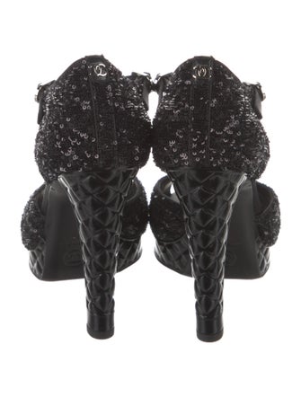 Chanel Interlocking CC Logo Sequins D'Orsay Pumps
