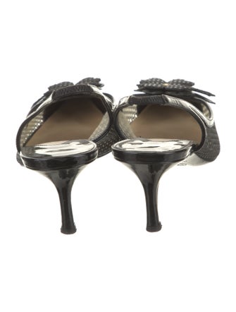 Chanel 2005 Interlocking CC Logo Slingback Pumps