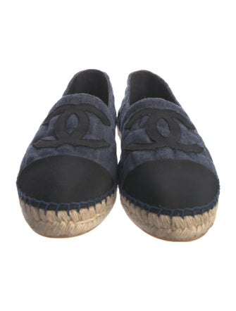 Chanel 2019 Interlocking CC Logo Espadrilles