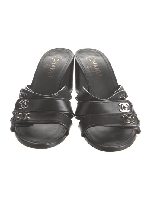 Chanel 2019 Interlocking CC Logo Slides