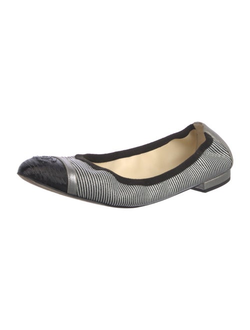 Chanel Interlocking CC Logo Leather Ballet Flats
