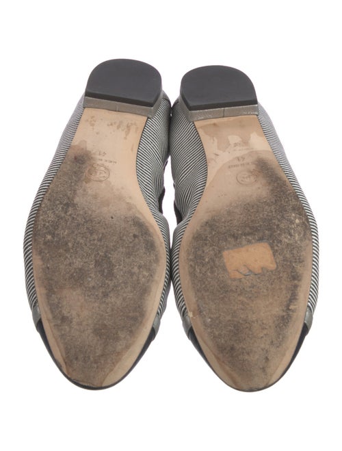 Chanel Interlocking CC Logo Leather Ballet Flats