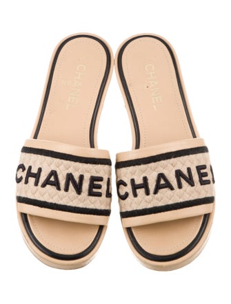 Chanel Interlocking CC Logo Leather Slides