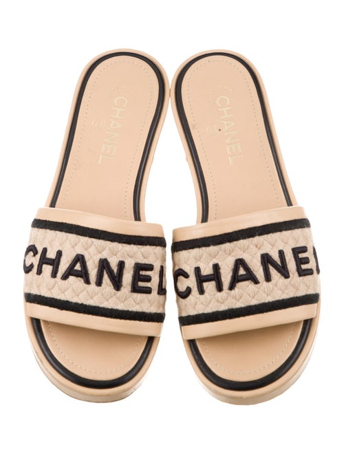 Chanel Interlocking CC Logo Leather Slides