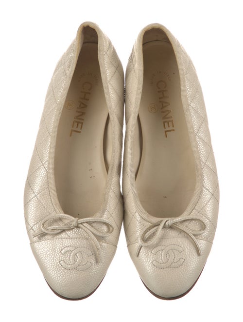 Chanel Interlocking CC Logo Leather Ballet Flats