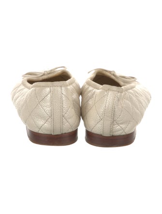 Chanel Interlocking CC Logo Leather Ballet Flats