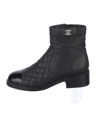 Chanel 2020 Interlocking CC Logo Boots