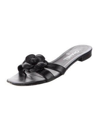 Chanel Interlocking CC Logo Leather Slides